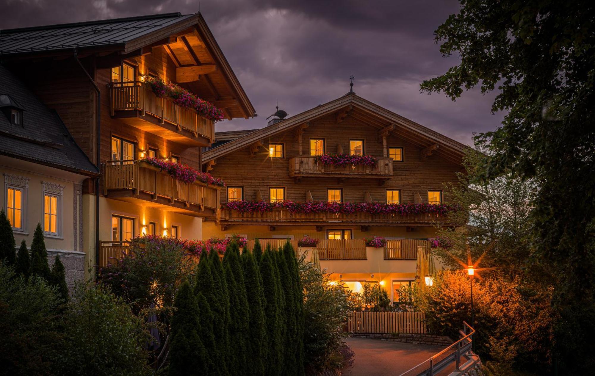 Landhotel Kirchenwirt Unken Dış mekan fotoğraf