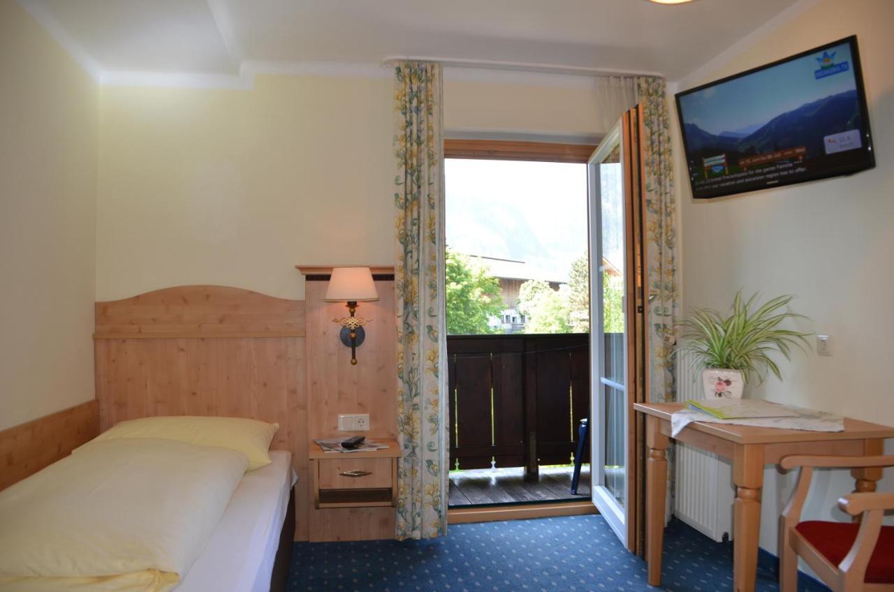 Landhotel Kirchenwirt Unken Oda fotoğraf